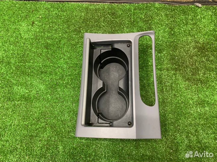 Подстаканник Mazda 6 GG