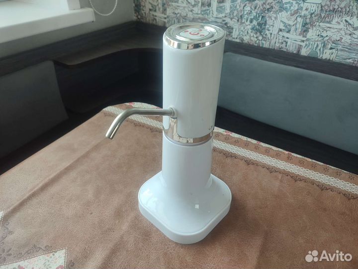 Настольная электрическая помпа для воды