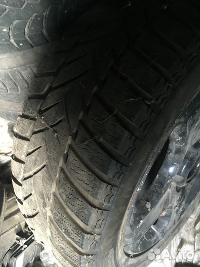 Dunlop SP LT Winter 235/55 R17