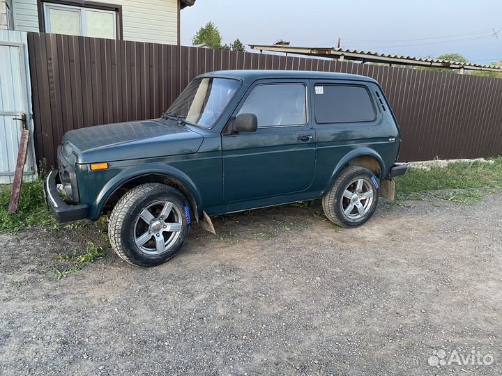 LADA 4x4 (Нива) 1.7 МТ, 1999, 100 000 км