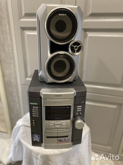 Музыкальный центр sony