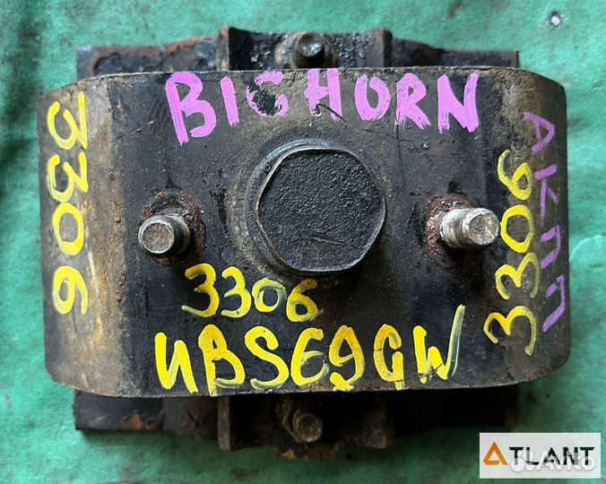 Подушка двигателя isuzu bighorn