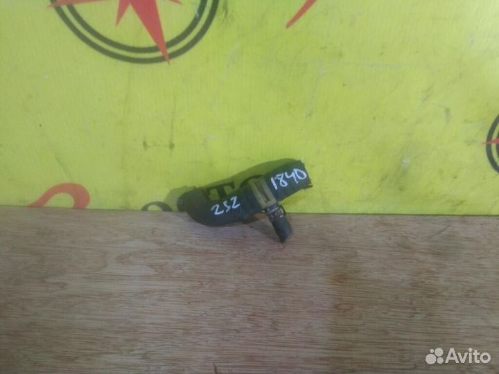 Патрубок радиатора