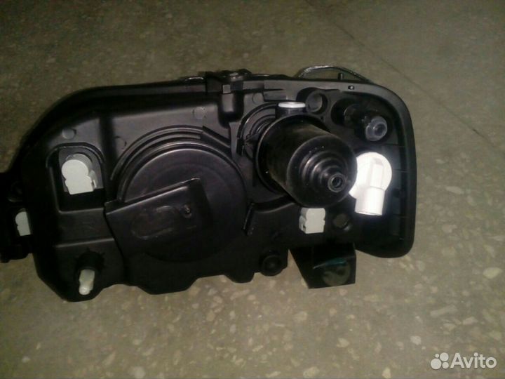 Фара правая Рено Логан 05-10 г.в