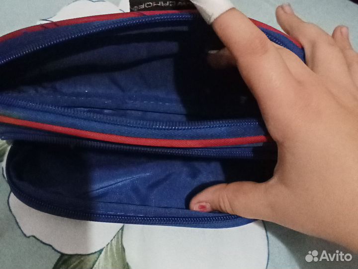 Пенал школьный