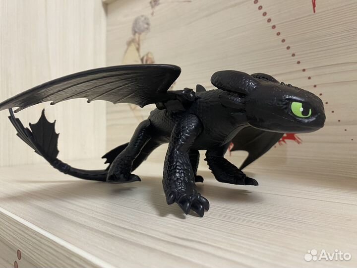 Беззубик ночная фурия spin master