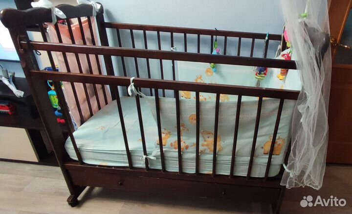 Кровать детская