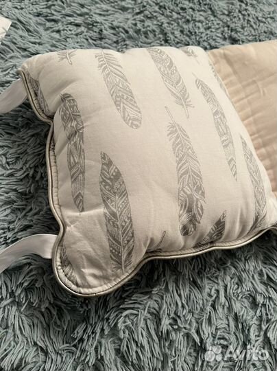 Комплект в детскую кроватку бортики