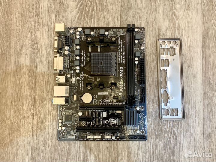 Материнская плата fm2+ gigabyte