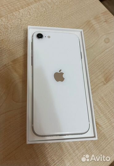 iPhone SE (2020), 64 ГБ