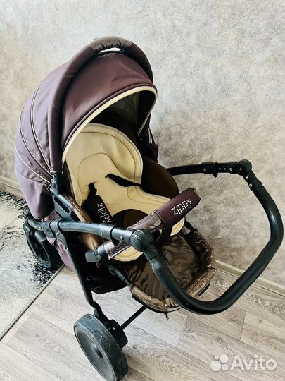 Коляска туттис зиппи 3 в 1