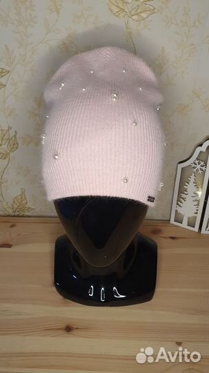 Шапка женская из ангоры новая