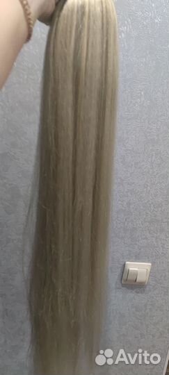 Хвост волосы на резинке