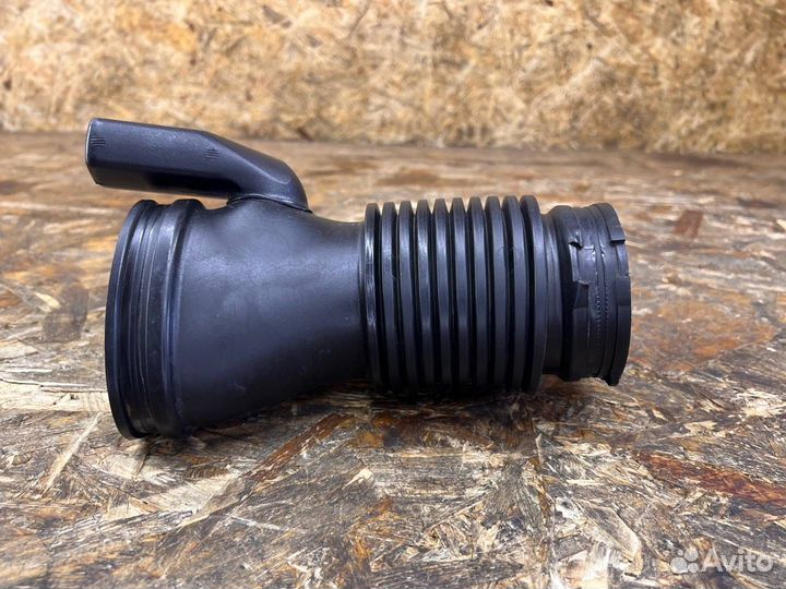 Патрубок воздушного фильтра Jaguar XF 5.0 09-15