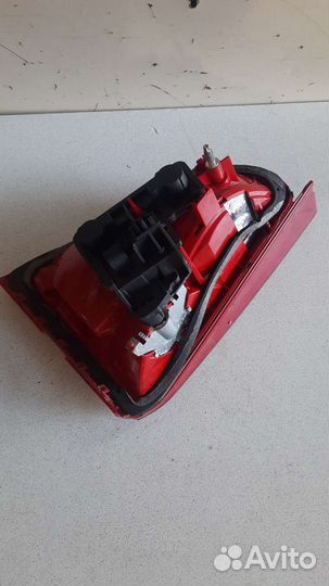 Фонарь задний правый внутренний Audi A4 B8