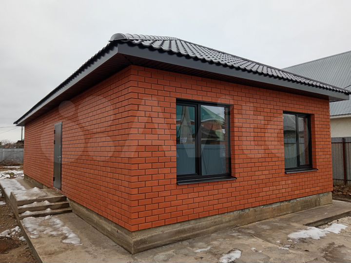 Дом 98 м² на участке 5 сот.