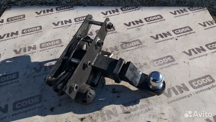 Прицепное устройство фаркоп Jeep Wrangler Rubicon