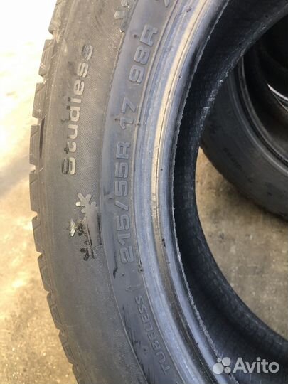 Kumho I'Zen KW31 215/55 R17