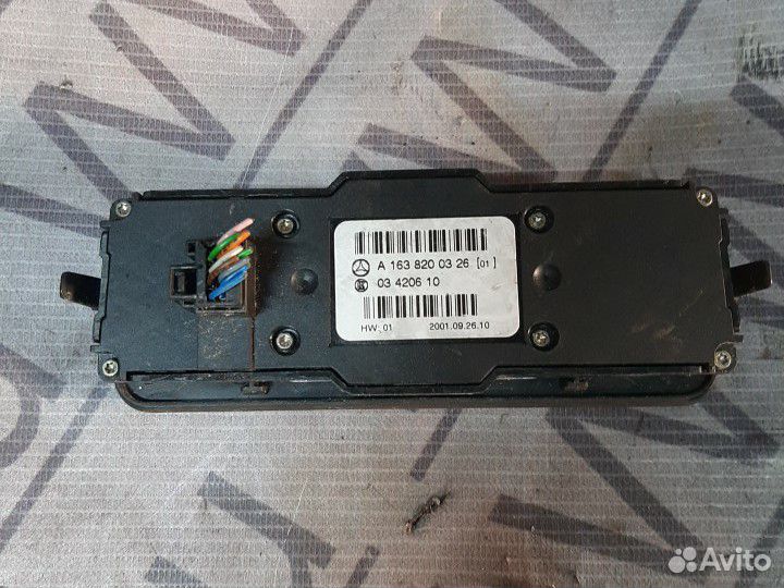 Блок кнопок Mersedes ML 163
