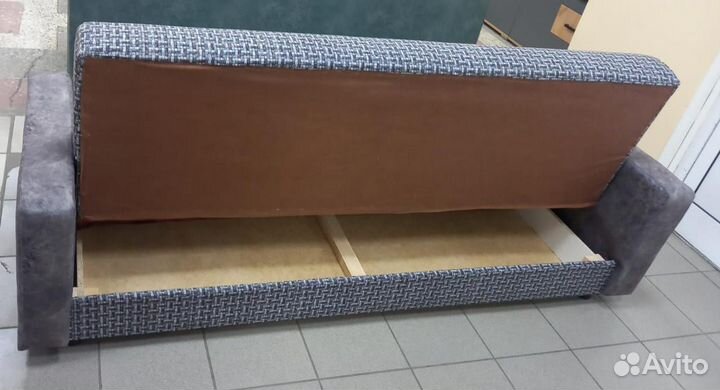 Диван книжка