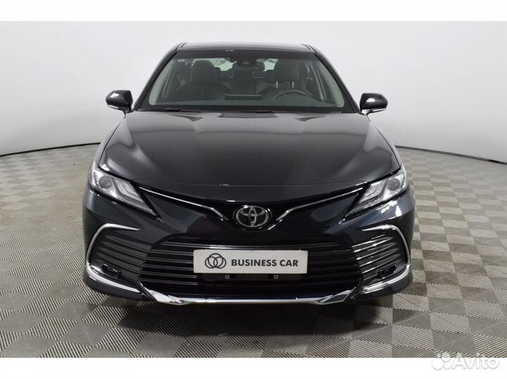 Toyota Camry 2.5 AT, 2023