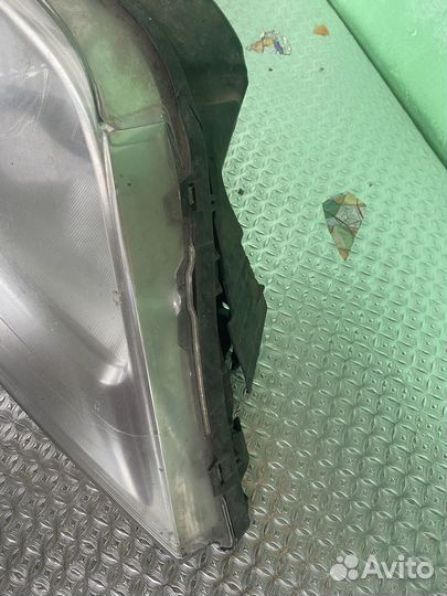 Фара LADA largus