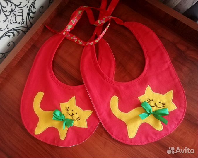 Слюнявчики новые