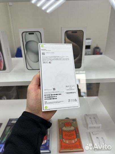 iPhone 15 Pro, 128 ГБ