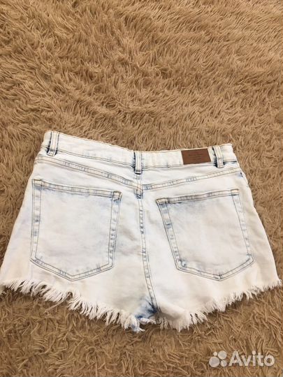 Джинсовые шорты