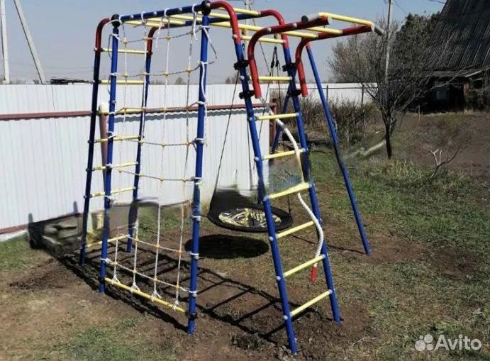 Уличный детский спортивный комплекс с сеткой