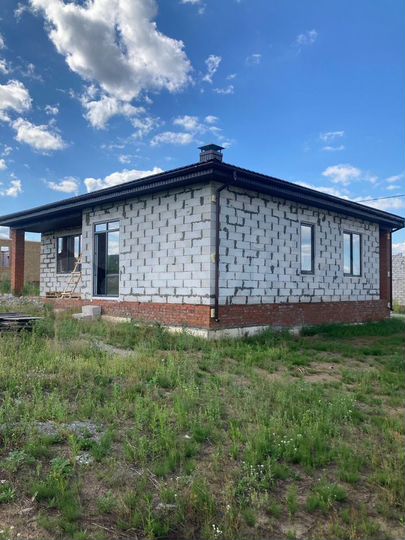 Дом 100 м² на участке 9 сот.