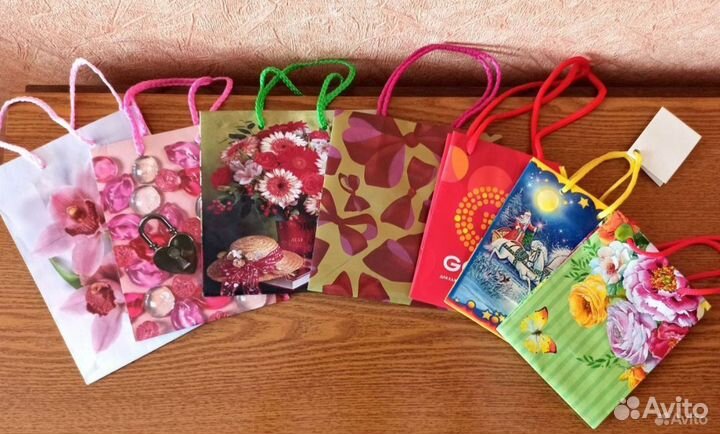 Подарочные пакеты