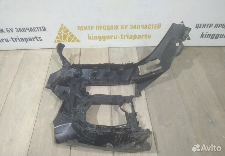 Кронштейн противотуманной фары правый бу BMW X6 G06 M-Pack OEM 51118069948