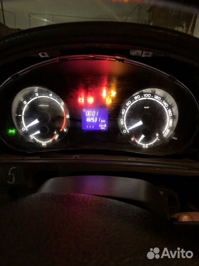 Щиток приборов Priora 2