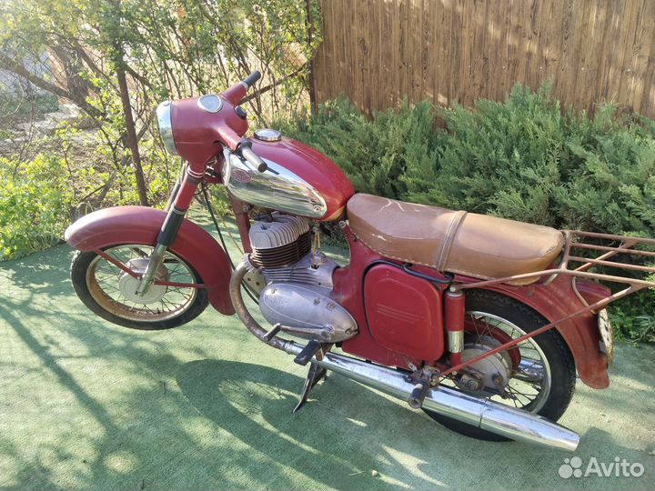 Ява 350 старушка