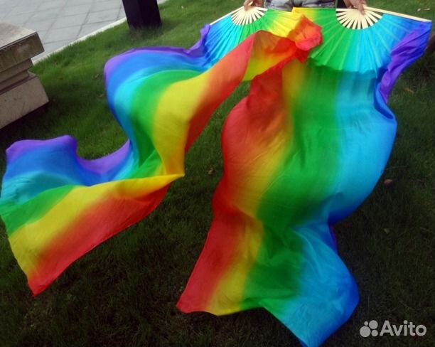 Шелковые веера новые