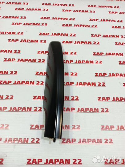 Крышка рейлинга задняя правая Suzuki Sx4