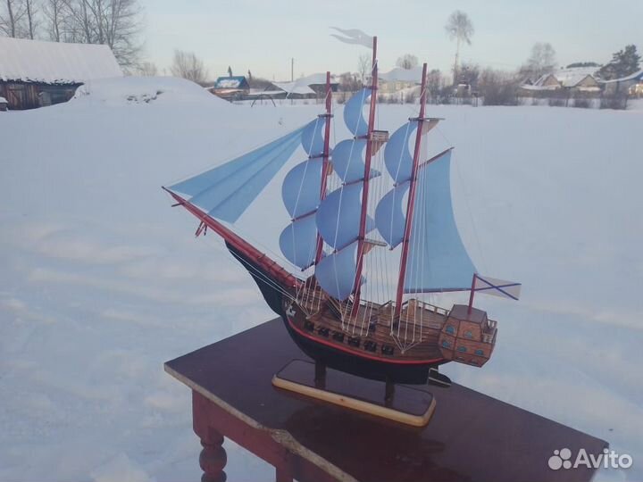 Парусник - отличный подарок