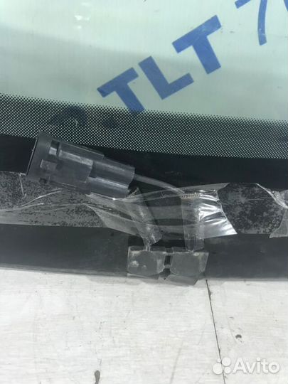 Лобовое стекло renault arkana 1.3 2WD CVT