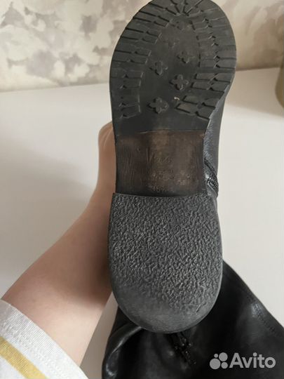 Сапоги женские кожаные 38,5 vic matie