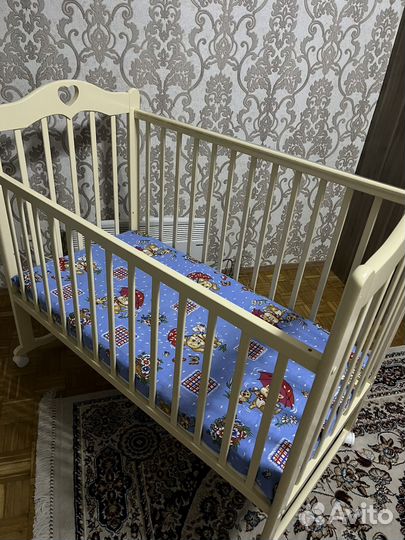 Детская кровать для новорожденных