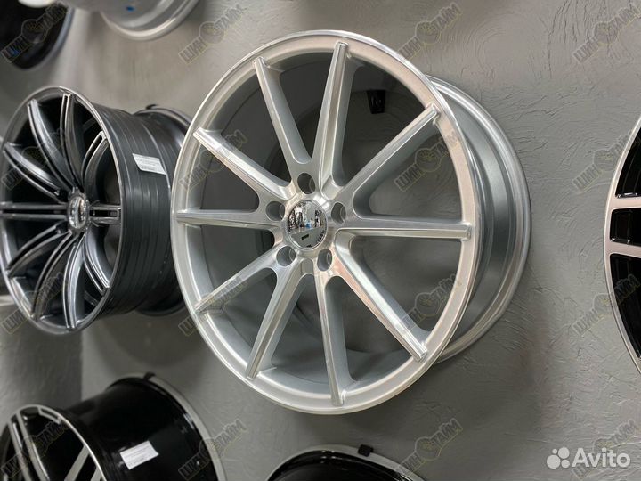 Диски Vossen VFS-1 R18 5x114.3