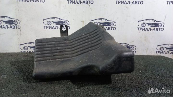 Резонатор воздушного фильтра Grand Vitara