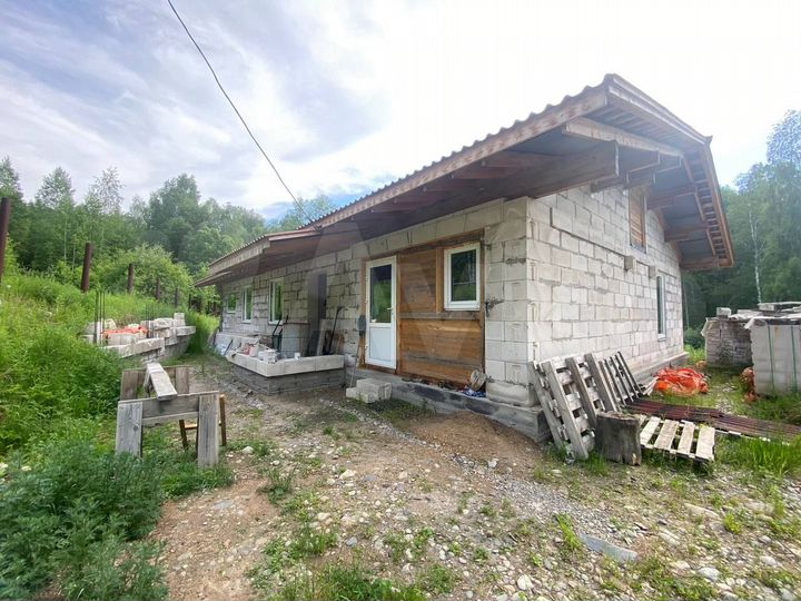 Дом 130 м² на участке 18,3 сот.