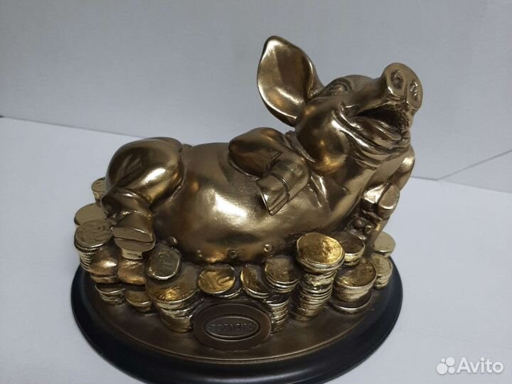 Сувенир Поросёнок на монетах, фирмы Bogacho