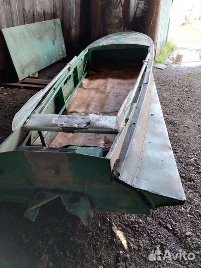 Продам лодку
