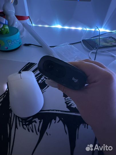 Вебкамера logitech