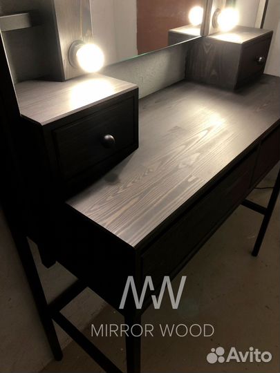 Гримерный стол loft с подсветкой