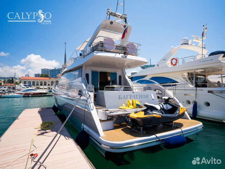 Аренда VIP яхт в Сочи - Моторные двухпалубные яхты