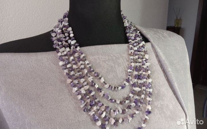 Бусы из натуральных камней